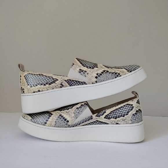 Vince Saxon 2 Slip On Platform Sneakers Shoes Snakeskin Size 8 - Picture 11 of 16